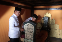 Ziarah Leluhur Jadi Pengingat Amanah, Bupati Madiun: Jangan Sampai Putus Melayani Masyarakat