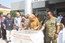 Resmikan Gedung I RSUD Gambiran, Perkuat Layanan Kesehatan Masyarakat