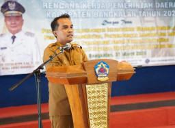 Pangkas Rantai Distribusi Beras, Pemkab Bangkalan Gencarkan Program 'Beras Desa'
