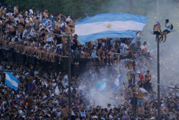 Warga Buenos Aires, Rayakan Kemenangan Dikaitkan Malvinas