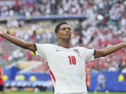 Inggris Koleksi 13 Gol, Panas dan Kelembapan Buat Situasinya Sulit