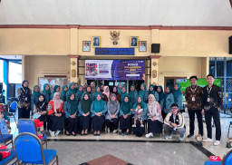 Tim KKN-T 14 Desa Bulang Gelar Sosialisasi PHBS dan Cek Kesehatan Gratis guna Mewujudkan Hidup Sehat Bersama Kader PKK