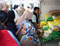 Jaga Stabilitas Harga Pangan, Pemkab Jember Gelar Pasar Murah Terintegrasi