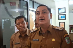 Targetkan Tuntas Tiga Tahun, Pemkab Lumajang Prioritaskan Perbaikan Jalan Rusak