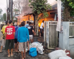 Diduga Kecerobohan Pemilik Rumah, Kerugian Kebakaran di Blitar Ditaksir Capai Ratusan Juta