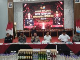 Hanya Butuh 12 Hari, Polres Blitar Berhasil Ringkus 10 Kasus dan Dua Target Operasi Peredaran Narkoba