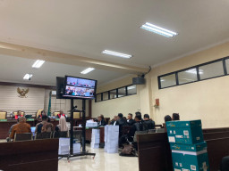 Kasus Pengerukan Tanjung Perak disebut Kriminalisasi, Tiga Terdakwa Bantah Korupsi dan Tak Rugikan Negara