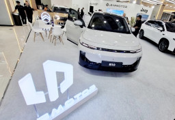 Leapmotor Bawa B10 dan C10 ke GIIAS Surabaya, Bidik Pasar SUV Listrik Jawa Timur
