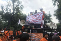 Pekerja PT Pos Indonesia, Ngadu ke DPR-RI Soal Gaji