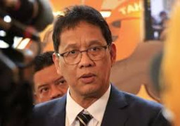 PEJABAT PAJAK TERSANGKA, MENKEU BELA DIRI