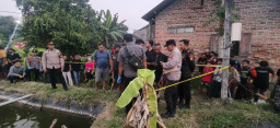Seorang Wanita Paruh Baya Ditemukan Tewas Mengapung di Kolam Ikan Koi