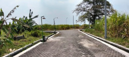 Biaya Dinilai Mahal, Dua Proyek Desa Gempolklutuk Diduga Jadi Ajang Korupsi