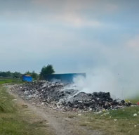 DLHK Sidoarjo Perkuat Tangani TPS Sampah Desa Sentul