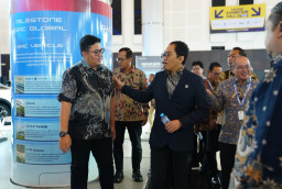 Faisol Riza Sambangi Booth GAC Indonesia di GIIAS Surabaya 2026,