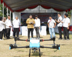 Dorong Ketahanan Pangan Daerah, Pemkab Kediri Salurkan Bantuan Alsintan