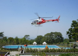 Titik Api Sulit Dijangkau, Puluhan Kali 'Water Bombing' Dikerahkan di Gunung Arjuno