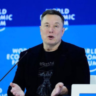 Elon Musk, Beradu Narasi dengan Chess.com