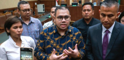 Kawanan Nadiem, Dihukum Lebih Berat