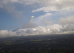 Letusan Erupsi Semeru Letusan Setinggi 1.000 Meter di Atas Puncak Mahameru