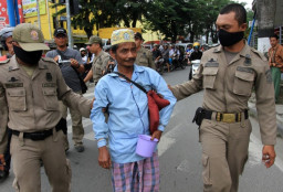 Wali Kota Eri Tindaklanjuti Keluhan Peziarah Soal Anjal dan Pengemis di Ampel