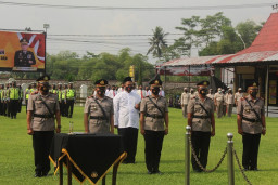 Kapolres Blitar Lantik 3 Kapolsek Menggantikan Dua Kapolsek yang Memasuki Masa Purna Tugas