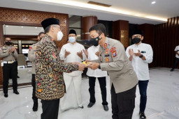 Jelang Harlah NU ke-99, Ketua Umum PBNU Silaturahmi ke Polda Jatim