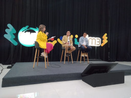 Gelar Konser di Surabaya Untuk Rasakan Jaringan Baru