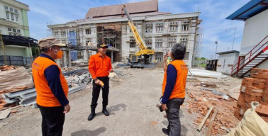 Gus Irsyad: Pastikan Selesai Tepat Waktu Pembangunan Kantor Baru Bupati