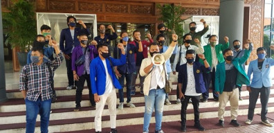 Keberatan Bayar Kuliah Online, BEM Wadul ke DPRD Jatim