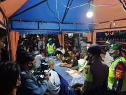 Bupati dan Kapolres Lumajang Pimpin Langsung Operasi Yustisi