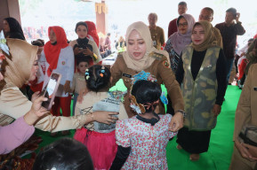 Bupati Mojokerto Buka Kegiatan Gebyar Kreativitas Ibu dan Anak