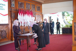 Mutasi Awal Juli, Wali Kota Ning Ita Geser Camat Perempuan Satu-satunya Kota Mojokerto