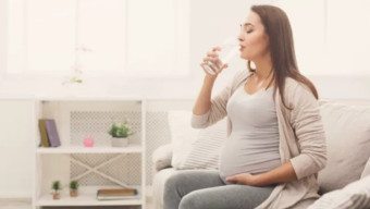 Dokter: Ibu Hamil Jangan Sampai Kekurangan Cairan