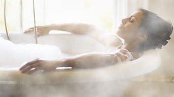 Studi: Kesalahan Mandi Bisa Bahayakan Kesehatan