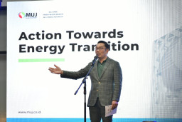 Gubernur Ridwan Kamil Perluas Garapan Kerja PT MUJ