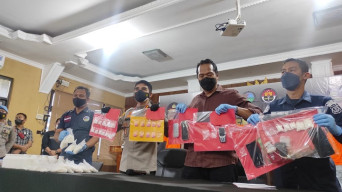 Polisi Ringkus Lima Tersangka Sindikat Narkoba