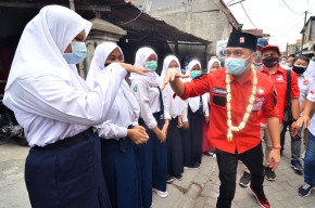 Sambangi Kampung Tempe, Giring Nidji Siapkan Dirinya Pada Capres 2024