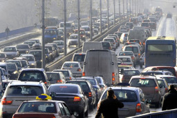 Sering Terjebak Macet Berisiko Alami Gangguan Fisik dan Mental