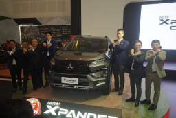 Mitsubishi New Xpander Cross Hadir di GIIAS Surabaya
