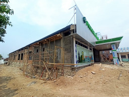 Amburadul, Proyek Puskesmas Mojoagung Jombang Melebihi Kontrak hingga IPAL Tak Tuntas