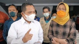 Bupati dan Wabup Lumajang Kompak Donasikan Gaji ke Warga Selama PPKM Darurat