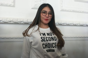 Jangan Terima Fans ke Rumah!