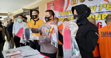 Tawari Tethering, Anak Tetangga Dicabuli