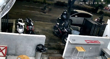 Beli Kopi di Warung, Motor Digondol Maling