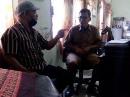 Pungli Pasar Lenteng, Kepala UPT Pasar Bungkam