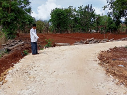 Realisasikan Dana Desa Melalui Program Ketahanan Pangan dan Menyalurkan Bantuan