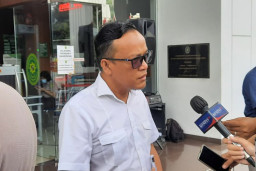 "Belakangan ini Pak Jokowi Kayak Ketakutan.."