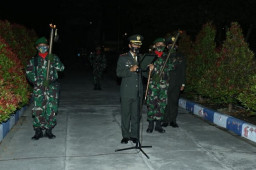 Forkopimda Lumajang Gelar Upacara Apel Kehormatan dan Renungan Suci