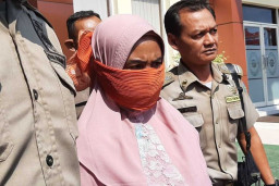 Baru Bebas Dari Tahanan, Masriah Penyiram Tinja Digugat 1 M