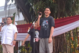 Kunjungi Kertanegara dan Kenakan Baju Bergambar Prabowo, Kaesang: Saya Selalu Pake